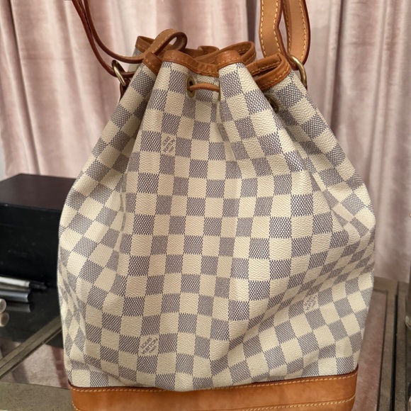 LOUIS VUITTON Damier Azur Noe - Picture 2 of 6